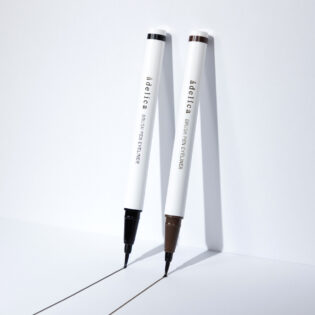 Brush Pen Eyeliner